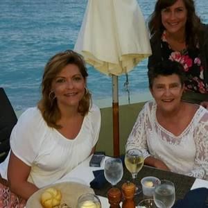 Meet your Posher, Lynette